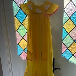 •Easter•Spring•Bunny•Smocked•size 6•